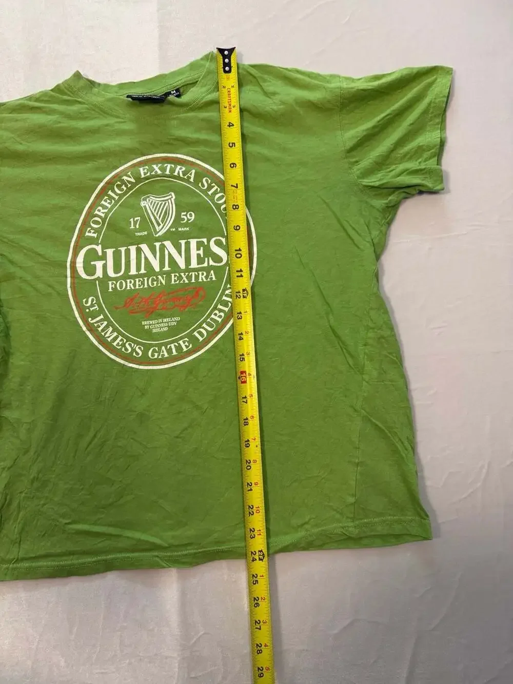 Guinness Official Merchandise Foreign Extra Stout Graphic T-Shirt Green